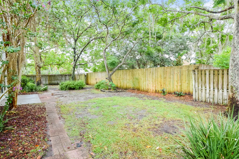 2,380/Mo, 2845 Oak Shore Rd Oviedo, FL 32766 Exterior View