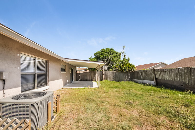 3,310/Mo, 2468 Albaca Dr Orlando, FL 32837 Rear View