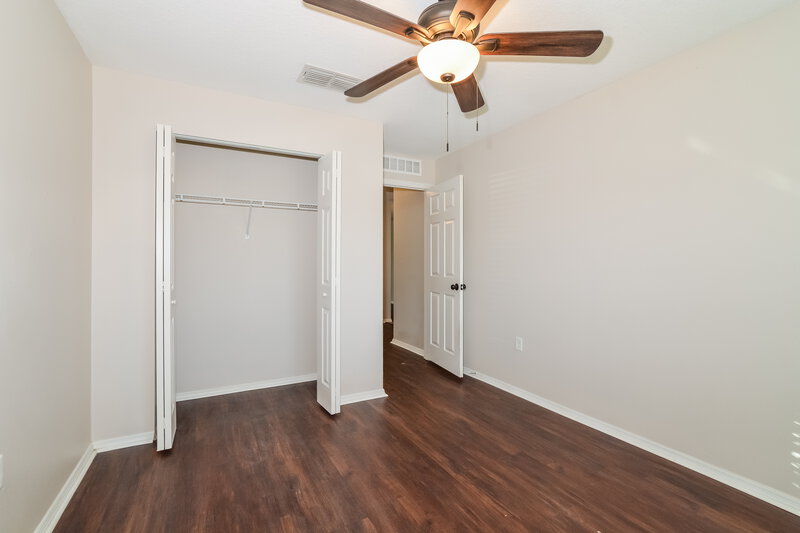 1,935/Mo, 1729 Strathmore Cir Mount Dora, FL 32757 Bedroom View 2