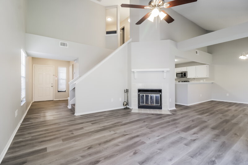 2,480/Mo, 472 Amethyst Way Lake Mary, FL 32746 Living Room View 2