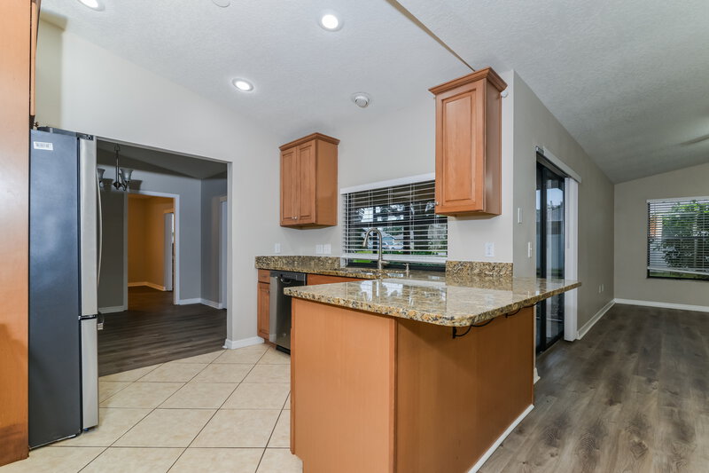 2,225/Mo, 336 Shorewood Dr Tavares, FL 32778 Misc View 6