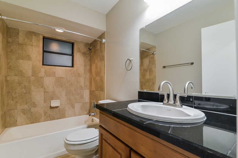 2,225/Mo, 336 Shorewood Dr Tavares, FL 32778 Misc View 16
