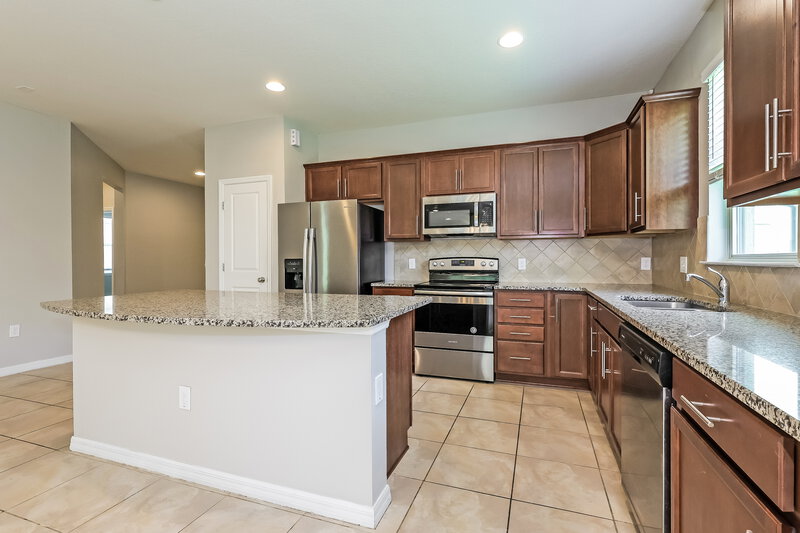 2,445/Mo, 3615 Vega Creek Dr Saint Cloud, FL 34772 Kitchen View 2