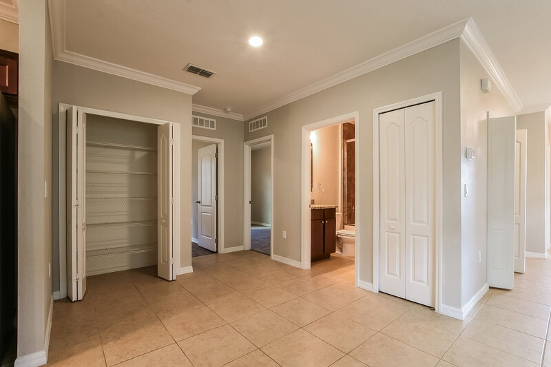 2,050/Mo, 2270 Canyon Breeze Ave Kissimmee, FL 34746 Dining Room View