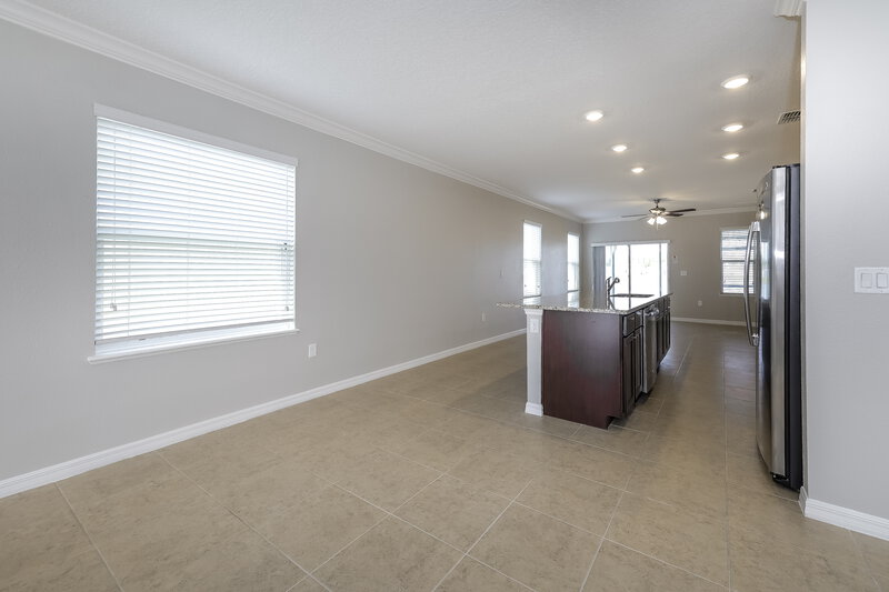 2,200/Mo, 2270 Canyon Breeze Ave Kissimmee, FL 34746 Dining Room View 2