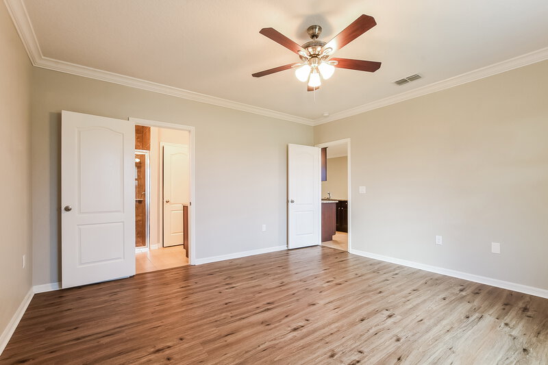 2,050/Mo, 2270 Canyon Breeze Ave Kissimmee, FL 34746 Main Bedroom View 3