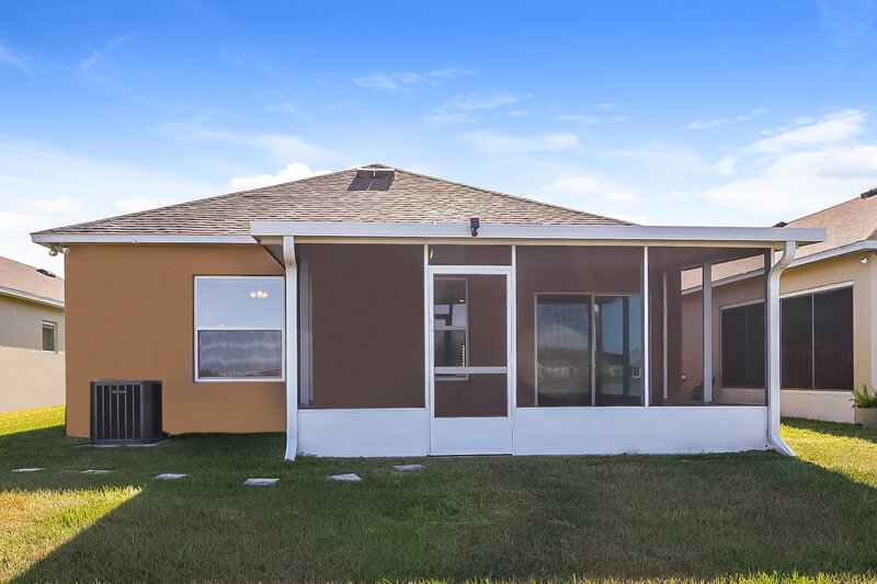 2,200/Mo, 2270 Canyon Breeze Ave Kissimmee, FL 34746 Rear View