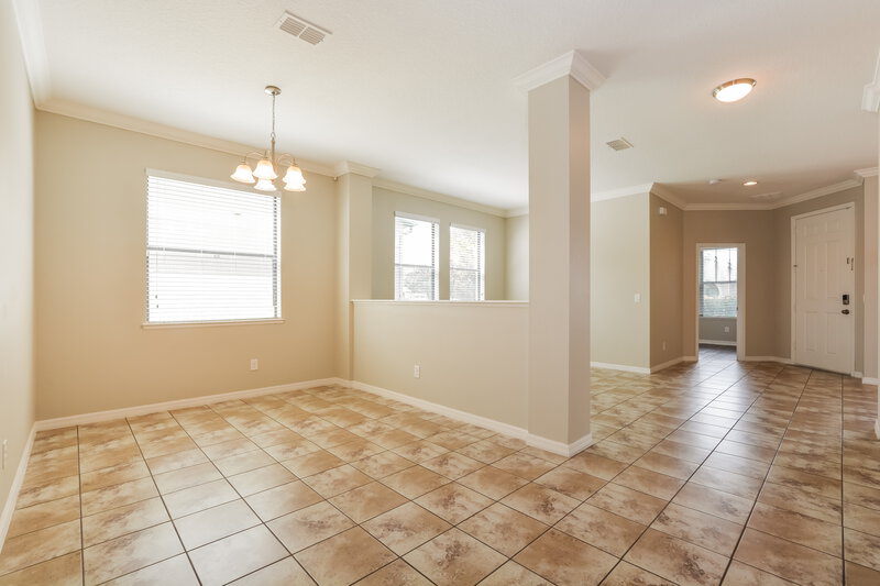 2,700/Mo, 974 Costa Mesa Ln Kissimmee, FL 34744 Dining Room View
