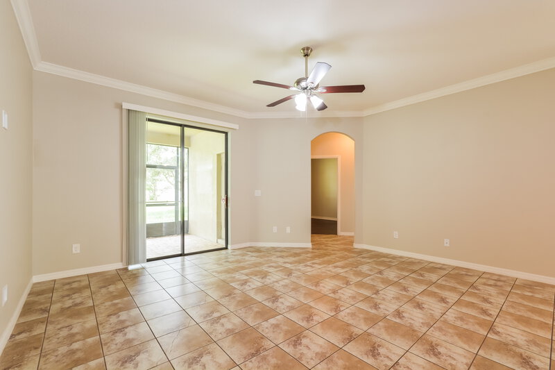 2,700/Mo, 974 Costa Mesa Ln Kissimmee, FL 34744 Family Room View