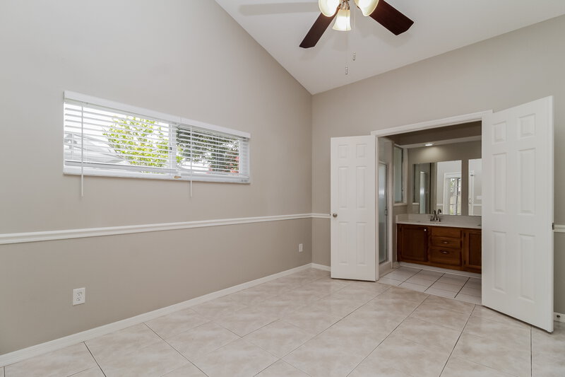 3,950/Mo, 623 Weybridge Ct Lake Mary, FL 32746 Main Bedroom View