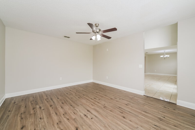 2,520/Mo, 2346 Andrews Valley Dr Kissimmee, FL 34758 Living Room View 2