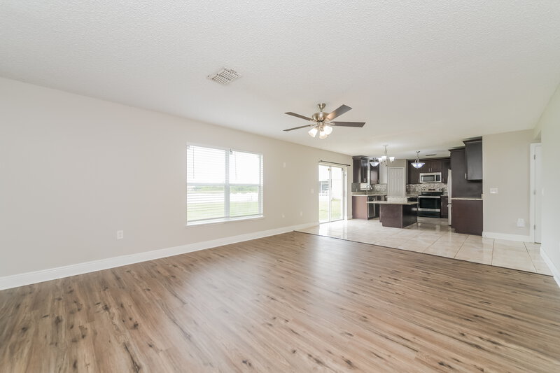 2,520/Mo, 2346 Andrews Valley Dr Kissimmee, FL 34758 Family Room View