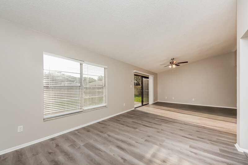 3,180/Mo, 12020 Sula St Orlando, FL 32837 Living Room View