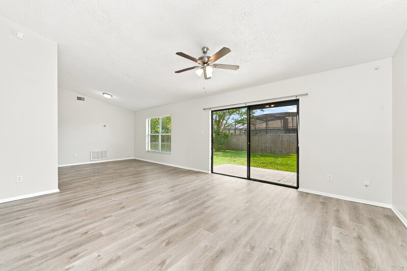 2,310/Mo, 12020 Sula St Orlando, FL 32837 Living Room View