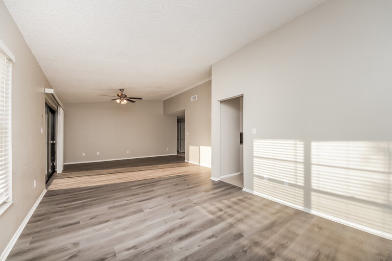 3,180/Mo, 12020 Sula St Orlando, FL 32837 Living Room View 2