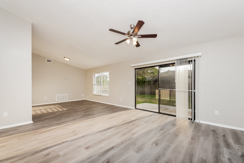 3,180/Mo, 12020 Sula St Orlando, FL 32837 Living Room View 4