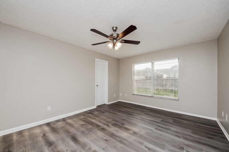 3,180/Mo, 12020 Sula St Orlando, FL 32837 Main Bedroom View 2
