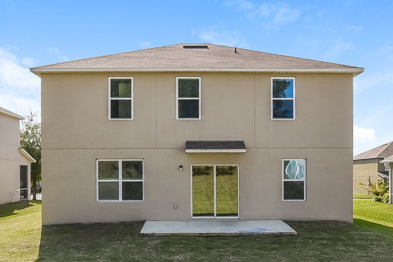 2,340/Mo, 2477 Valhalla Dr Tavares, FL 32778 Rear View