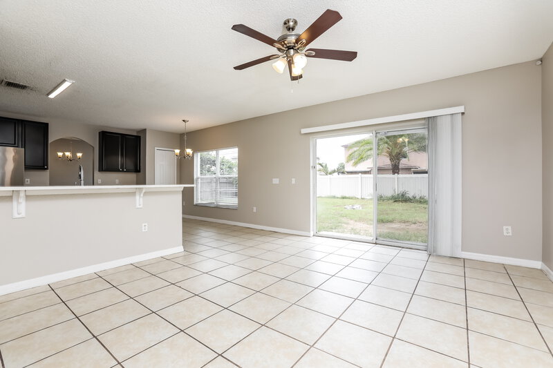 2,240/Mo, 140 Aurora Ln Kissimmee, FL 34758 Living Room View 2