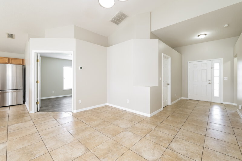 2,010/Mo, 4640 Sandhurst St Kissimmee, FL 34758 Living Room View