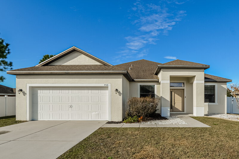 2,400/Mo, 4516 Manica Dr Tavares, FL 32778 External View