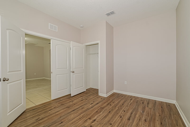 2,400/Mo, 4516 Manica Dr Tavares, FL 32778 Bedroom View