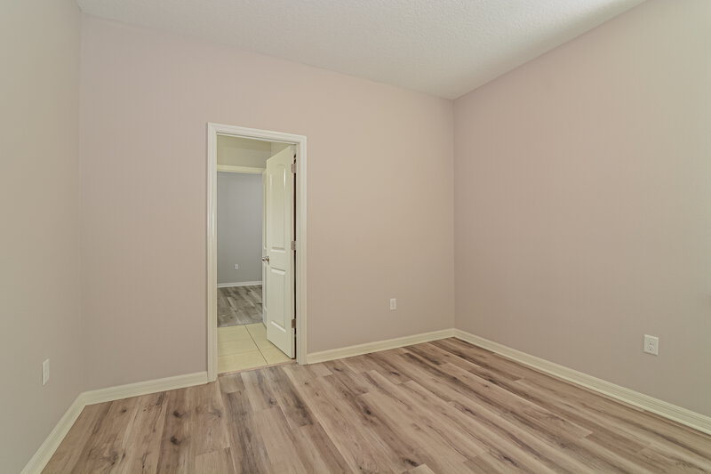 2,400/Mo, 4516 Manica Dr Tavares, FL 32778 Bedroom View 3