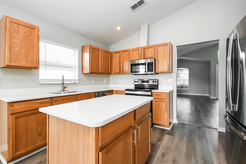 1,865/Mo, 2334 Andrews Valley Dr Kissimmee, FL 34758 Kitchen View