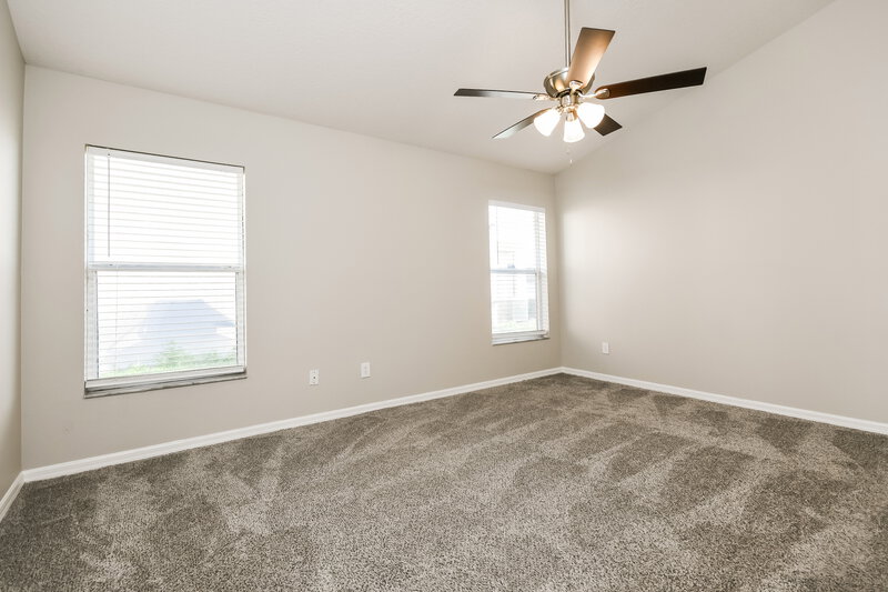 1,865/Mo, 2334 Andrews Valley Dr Kissimmee, FL 34758 Main Bedroom View