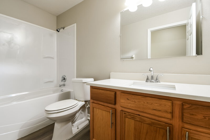 1,865/Mo, 2334 Andrews Valley Dr Kissimmee, FL 34758 Bathroom View