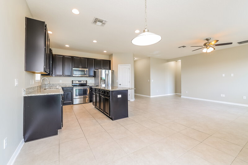 2,220/Mo, 3871 San Isidro Cir Saint Cloud, FL 34772 Living Room View