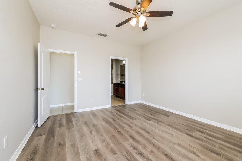 2,220/Mo, 3871 San Isidro Cir Saint Cloud, FL 34772 Main Bedroom View 2