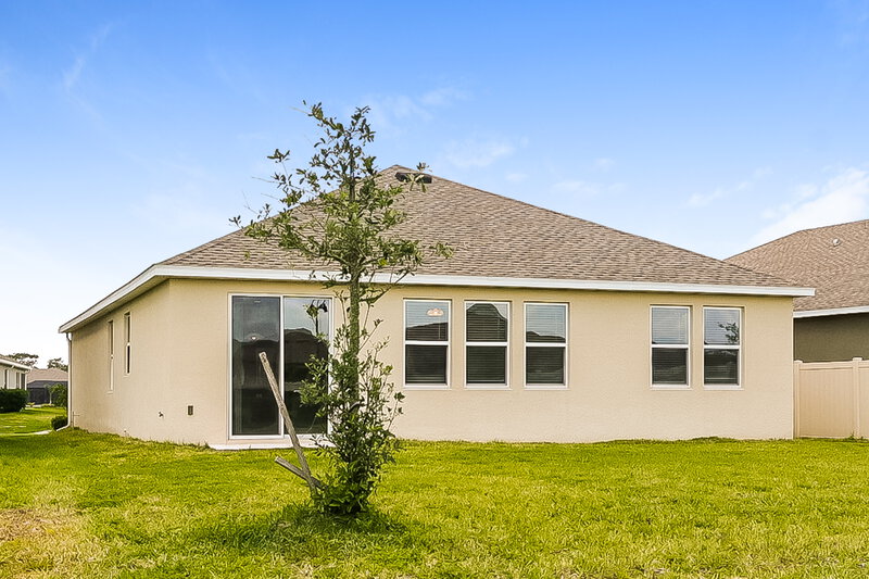 2,220/Mo, 3871 San Isidro Cir Saint Cloud, FL 34772 Rear View