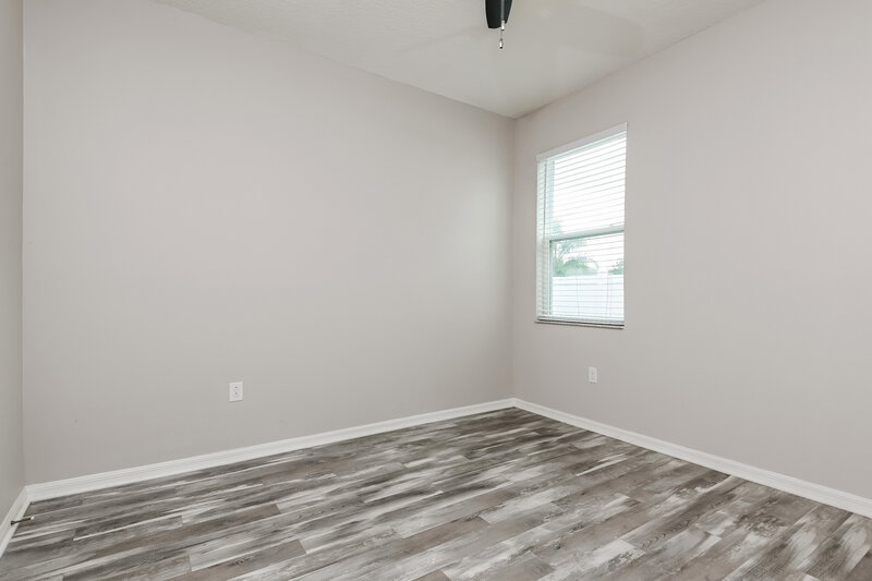 2,355/Mo, 1393 Merion Dr Mount Dora, FL 32757 Bedroom View 2