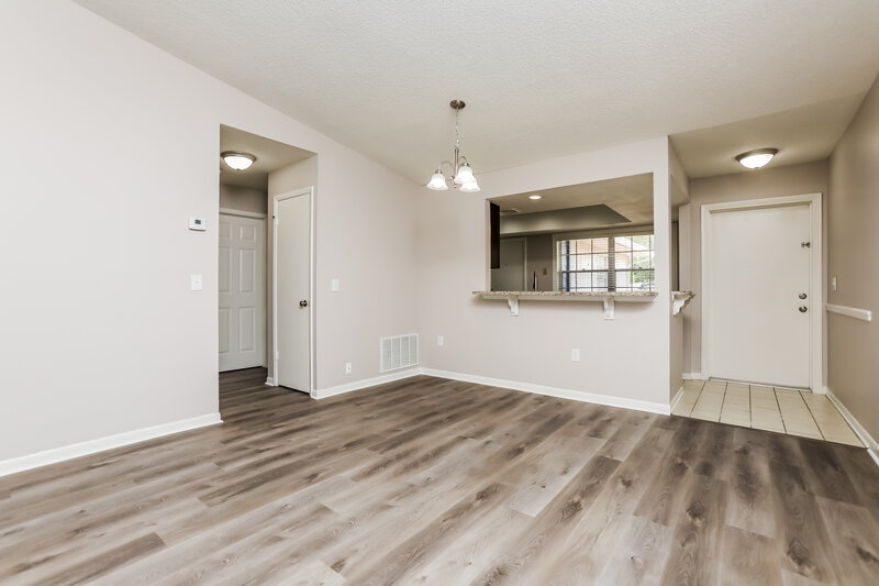 2,225/Mo, 4406 Suntree Blvd Orlando, FL 32817 Dining Room View