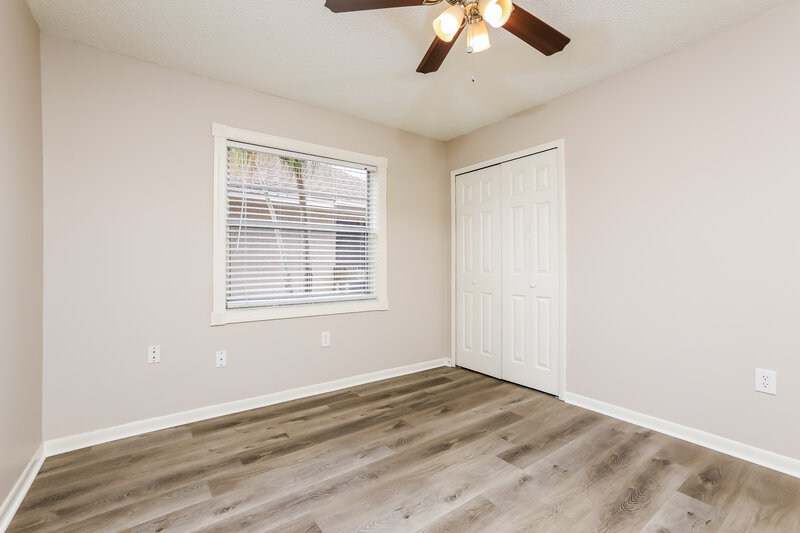 2,225/Mo, 4406 Suntree Blvd Orlando, FL 32817 Bedroom View