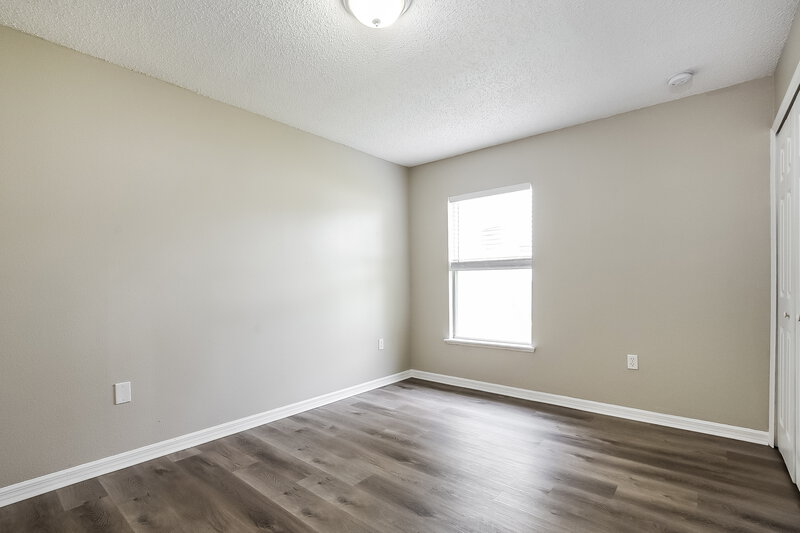 2,190/Mo, 2303 Tealwood Circle Tavares, FL 32778 Bedroom View 2