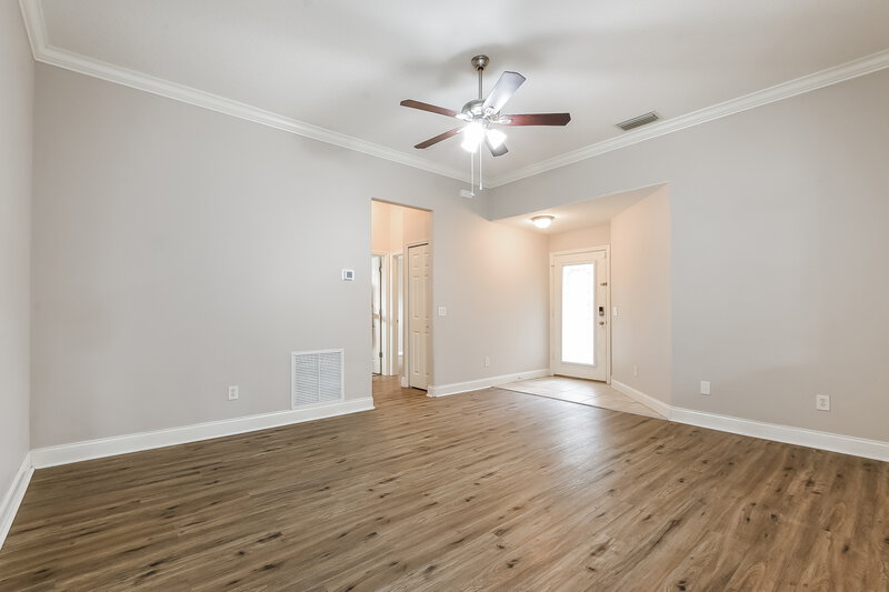 1,860/Mo, 348 Ashton Woods Ln Leesburg, FL 34748 Living Room View