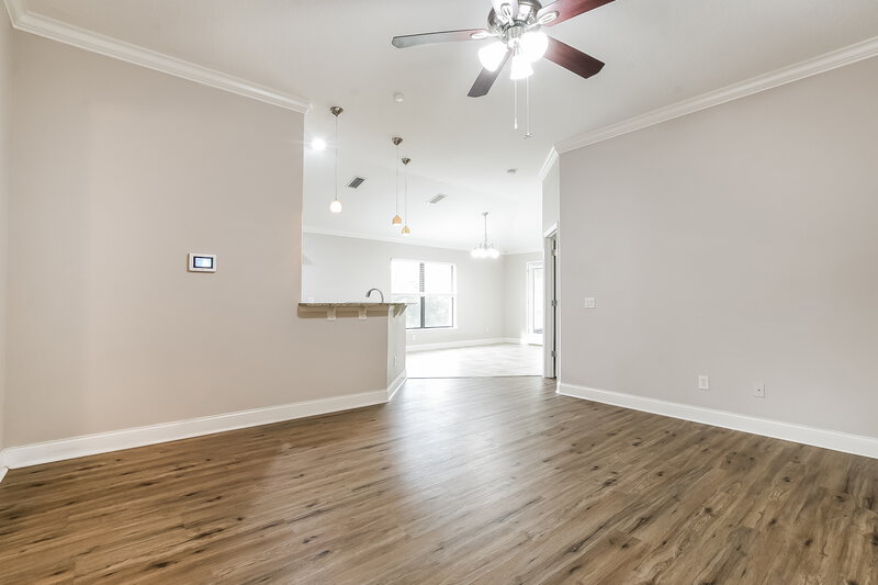 1,860/Mo, 348 Ashton Woods Ln Leesburg, FL 34748 Living Room View 2