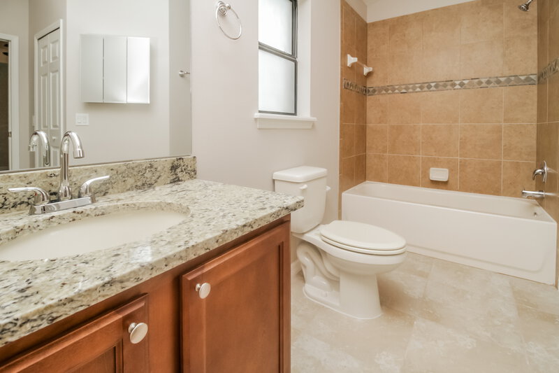 2,840/Mo, 348 Ashton Woods Ln Leesburg, FL 34748 Main Bedroom View 3