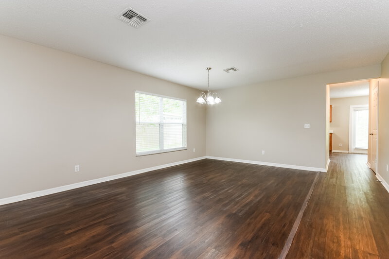 2,425/Mo, 2015 Country Brook Ave Clermont, FL 34711 Living Room View 2
