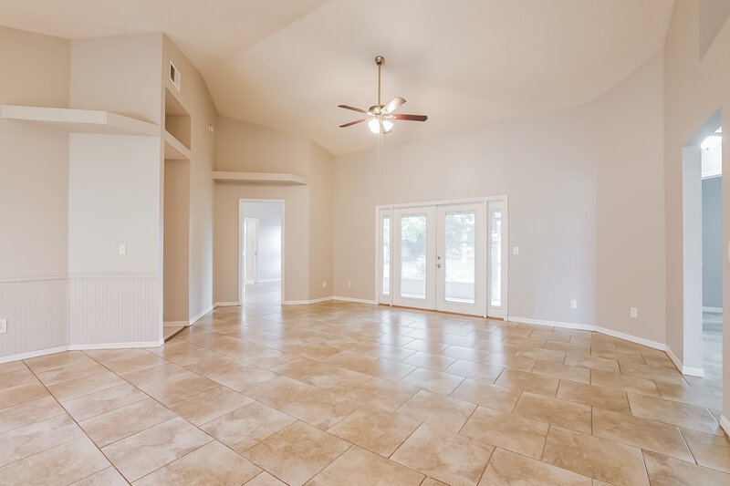 2,320/Mo, 2523 Dovetail Dr Ocoee, FL 34761 Living Room View