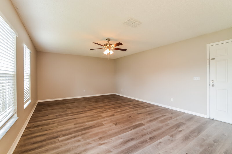 2,775/Mo, 582 Southridge Rd Clermont, FL 34711 Family Room View 3