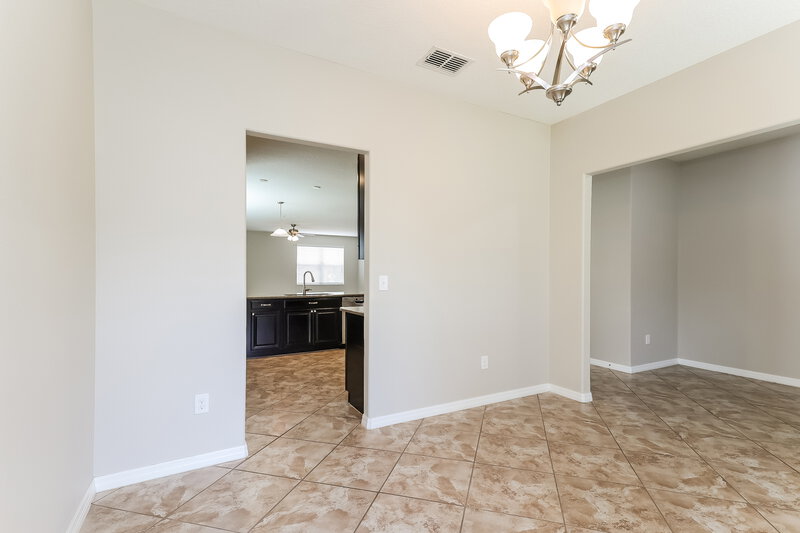 2,390/Mo, 6810 Little Blue Ln Harmony, FL 34773 Dining Room View