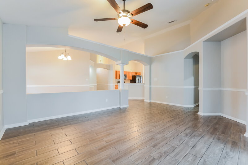 2,420/Mo, 16813 Rising Star Dr Clermont, FL 34714 Living Room View