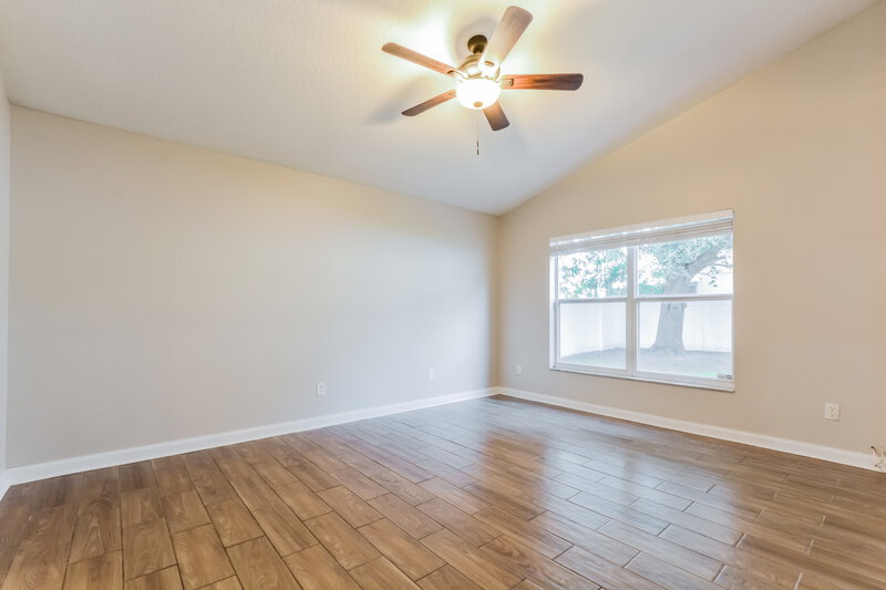 2,420/Mo, 16813 Rising Star Dr Clermont, FL 34714 Main Bedroom View