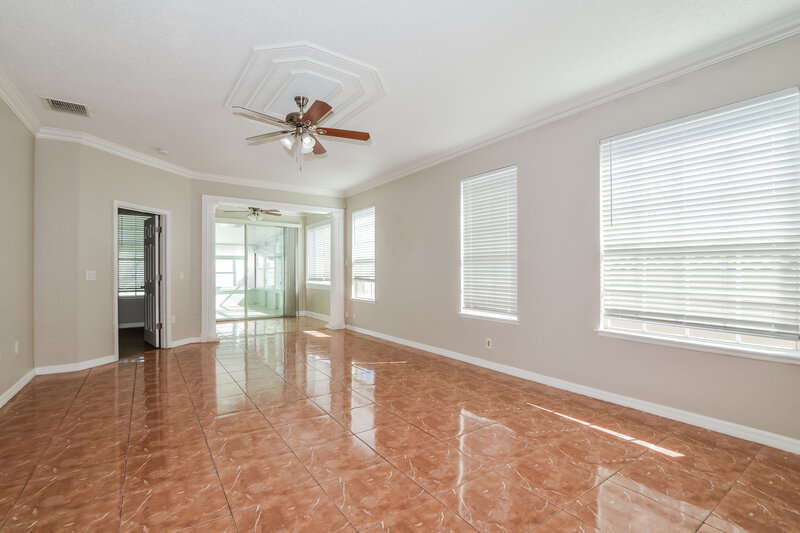 2,380/Mo, 14527 Huntcliff Park Way Orlando, FL 32824 Living Room View 2
