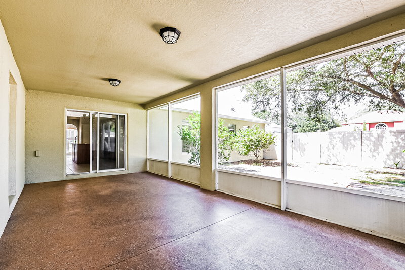 2,475/Mo, 801 Clear Brook Ct Fruitland Park, FL 34731 Sun Room View