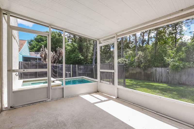 2,095/Mo, 331 Placid Lake Dr Sanford, FL 32773 Sun Room View