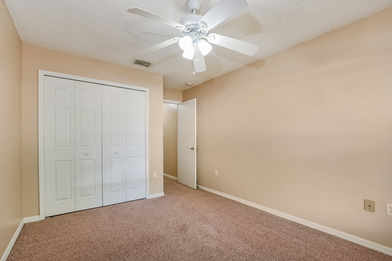 2,095/Mo, 331 Placid Lake Dr Sanford, FL 32773 Bedroom View 2